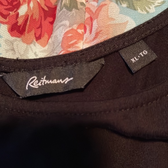 Black sleeveless dress long side split up to knee - Picture 3 of 3